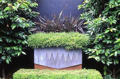 Discovering Welsh Gardens - Ridler's Garden, Swansea